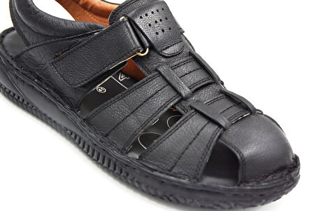 Polaris 5 Nokta 107401.M 4Fx Cırtlı İçi Dışı Hakiki Deri Poli Hafif Taban Burnu Kapalı Erkek Sandalet SİYAH