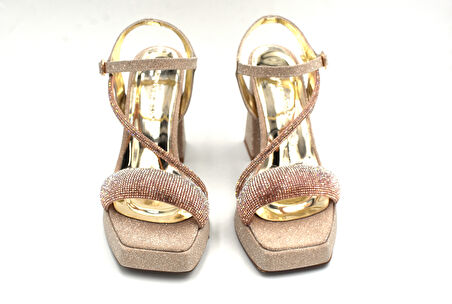 Beyaz (London) Taş Biye Detaylı Kalın Topuklu Kadın Abiye Ayakkabı ALTIN