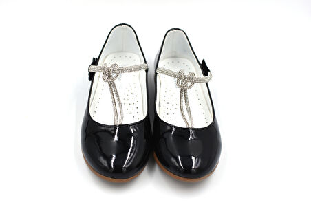 Beyaz (Azra) Taş Biye Detaylı Termo Kaymaz Taban Kız Çocuk Babet SİYAH