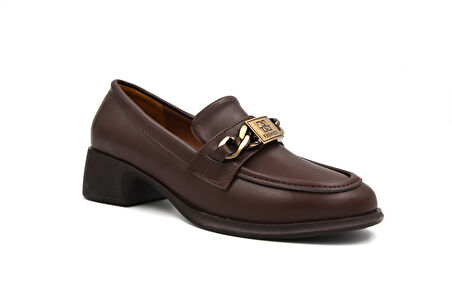 Beyaz (Park Moda) Kalın Topuklu Toka Detaylı Günlük Loafer Kadın Ayakkabı KAHVE