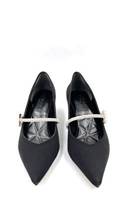 Beyaz (Park Moda) Suna Taş Biye Detaylı İnce Alçak Topuklu Günlük Kadın Ayakkabı SİYAH