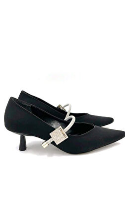 Beyaz (Park Moda) Suna Taş Biye Detaylı İnce Alçak Topuklu Günlük Kadın Ayakkabı SİYAH