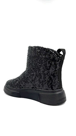 Beyaz (Park Moda) Yıldız Pullu Detay Poli Hafif Taban Güklük Kadın Bot SİYAH