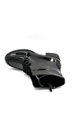 Beyaz (Park Moda) Riyad Termo Kaymaz Taban Bağcıklı&Fermuarlı Günlük Kadın Bot RUGAN SİYAH