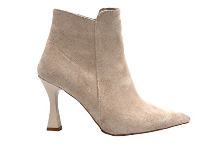 Beyaz (Oc Shoes) Pena Sivri Burunlu Kadın  İnce Topuklu Kısa Bot TEN