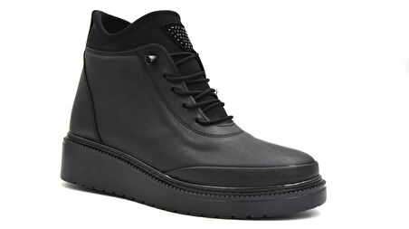 Beyaz (Clavi) Termo Kaymaz Taban İçi Kürklü Fermuarlı Günlük Kadın Bot SİYAH