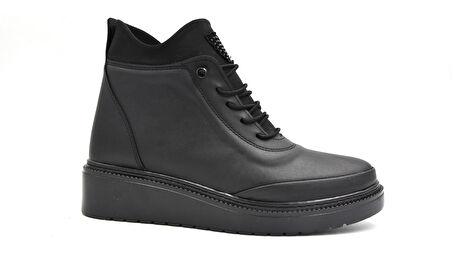 Beyaz (Clavi) Termo Kaymaz Taban İçi Kürklü Fermuarlı Günlük Kadın Bot SİYAH