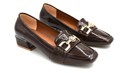 Beyaz (Park Moda) Zeni Ön Toka Detaylı Alça Kalın Topuklu Günlük Kadın Ayakkabı KAHVE