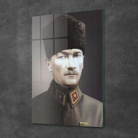 Decovetro Askeri Üniformalı Atatürk Cam Tablo