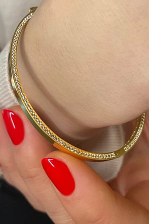 18k Altın Kaplamalı 925 Ayar Gümüş Zirkon Taşlı Kelepçe Bileklik - 45101500