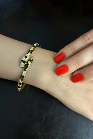 18K Altın Kaplamalı 925 Ayar Gümüş Yılan Figürlü Kelepçe Bileklik - 45102801