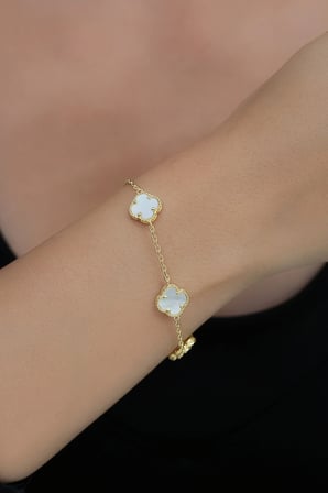 14K Altın Kaplamalı 925 Ayar Gümüş Granada Saray Yoncası Bileklik - Beyaz 45103003