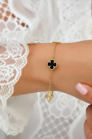 14K Altın Kaplamalı 925 Ayar Gümüş Granada Saray Yoncaları Bileklik - Siyah Oniks 45103302