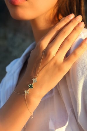 14K Altın Kaplamalı 925 Ayar Gümüş Granada Saray Yoncaları Şahmeran - Yeşil 45104100