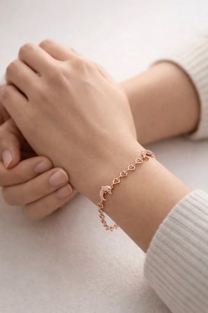 925 Ayar Gümüş Rose Yunus Figürlü Kalp Dizisi Bileklik - 45105501