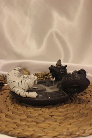 Geri Akış Tütsülük Ejderha Beyaz Kaplan