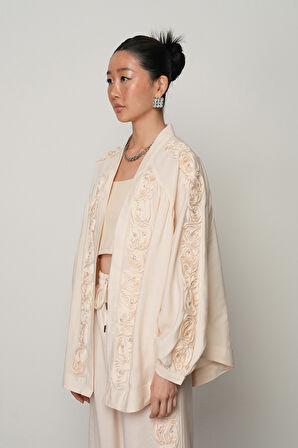 Kadın Şerit Gül ve Taş Detaylı Düz Oversize Kimono