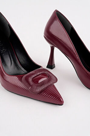 Kadın Tokalı İnce Topuklu Stiletto Ayakkabı