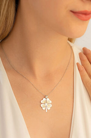 Kadın Gümüş Kolye - 4 Yapraklı Yonca Motifli Gümüş Kolye.
