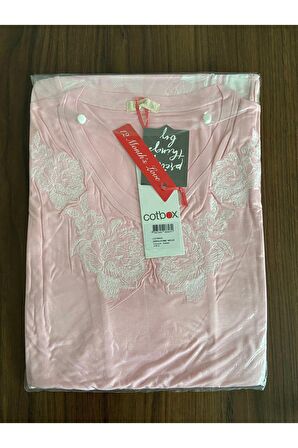 Pembe Çiçek Nakışlı Kısa Kollu Pijama Takımı