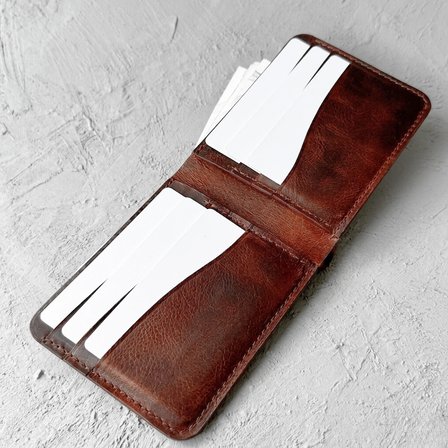 Hakiki Deri Erkek Cüzdan - Klasik Bifold, Kart Bölmeli, Şık, Uzun Ömürlü ve Kaliteli Tasarım (8,5 x 11 cm) - Kahverengi