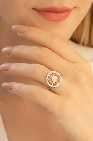 Kadın Gümüş Yüzük - Kadın Döner Başlı Gümüş Yüzük