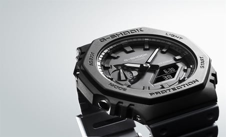 Casio GA-2100-1ADR G-Shock Erkek Kol Saati