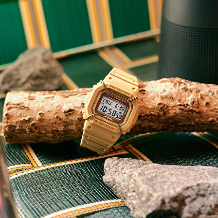 Casio DW-5600PT-5D