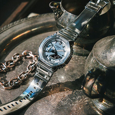 Casio G-SHOCK GM-2100YM-8ADR Erkek Kol Saati