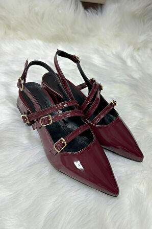 Günlük Kadın Rugan Sivri Burun Ayarlanabilir Kemerli Baretli Kısa Blok Topuklu Ayakkabı 455 - 54