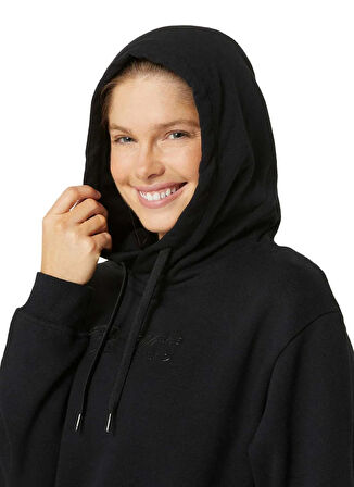 2032C845-002 ASICS LOGO OTH HOODIE Siyah Kadın Kapüşon Yaka Normal Kalıp  Sweatshirt