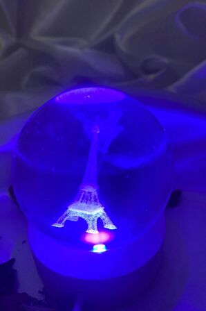 3D Led Işık Cam Küre Kristal Küre Fantezi Dekoru Gece Lambası Çok Işıklı Ahşap Eyfer Kulesi 6 cm