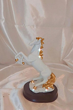 Kaideli At Biblo Şahlanan Kır At Polyester Heykel Şık Tasarım