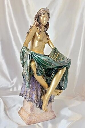 Bereket Veren Dağıtan Kadın Feng Shuı