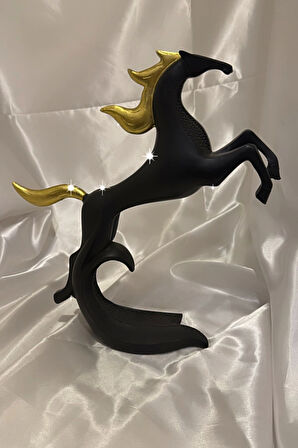 Avatar Kaideli Kübik Şahlanan Uçan At Siyah