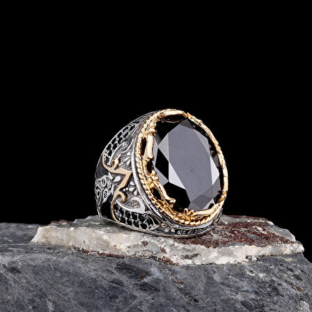 925 Ayar Parlak Safir Taşlı Melek Figürlü Gümüş Erkek Yüzük