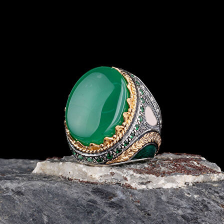 925 Ayar Gümüş Erkek Yüzük – Lüks Tasarım Oval Taşlı Yüzük