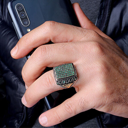 925 Ayar Gümüş Erkek Yüzük – Sanatsal İşlemeli Doğal Taş Yüzük