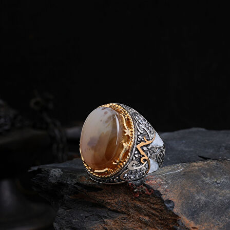 925 Ayar Parlak Safir Taşlı Melek Figürlü Gümüş Erkek Yüzük