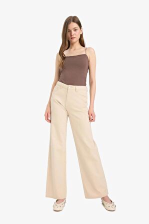 DeFacto Fitted Kare Yaka Basic Düz Askılı Atlet F5196AX25SMBN258