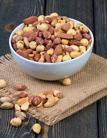 KEYFİ TAT KURUYEMİŞ Extra Karışık Kuruyemiş 500 gr