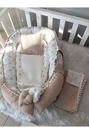 Wafle Pike Kumaş Micky Babynest Tasarım Ponponlu Ve Yorgan Oyuncak Aparat Ve Tül Set