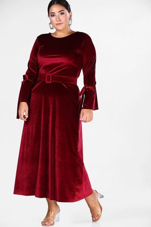 Uzun Kemerli Kol Bağcıklı Kadife Elbise -BORDO