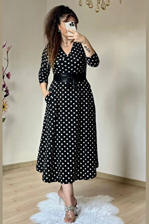 Kruvaze Yaka Uzun Kol Puanlı Krep Elbise