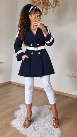 Beyaz Gold Kemerli Lacivert Trench