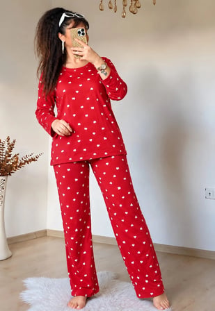 Kırmızı Kalpli Pijama Takımı