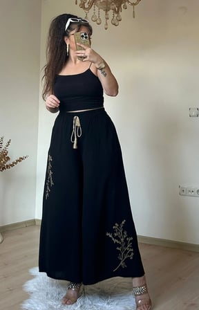 Nakış İşlemeli Pantalon Etek Siyah