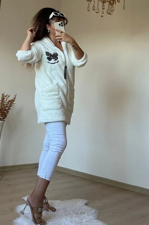 Pullu Kelebek Pelus Mont Krem