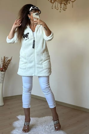 Pullu Kelebek Pelus Mont Krem
