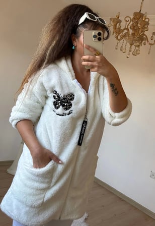 Pullu Kelebek Pelus Mont Krem